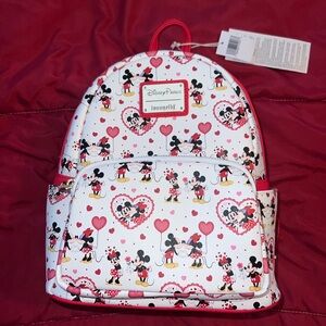 Disney Parks VALENTINES  Loungefly Minnie Mouse Backpack